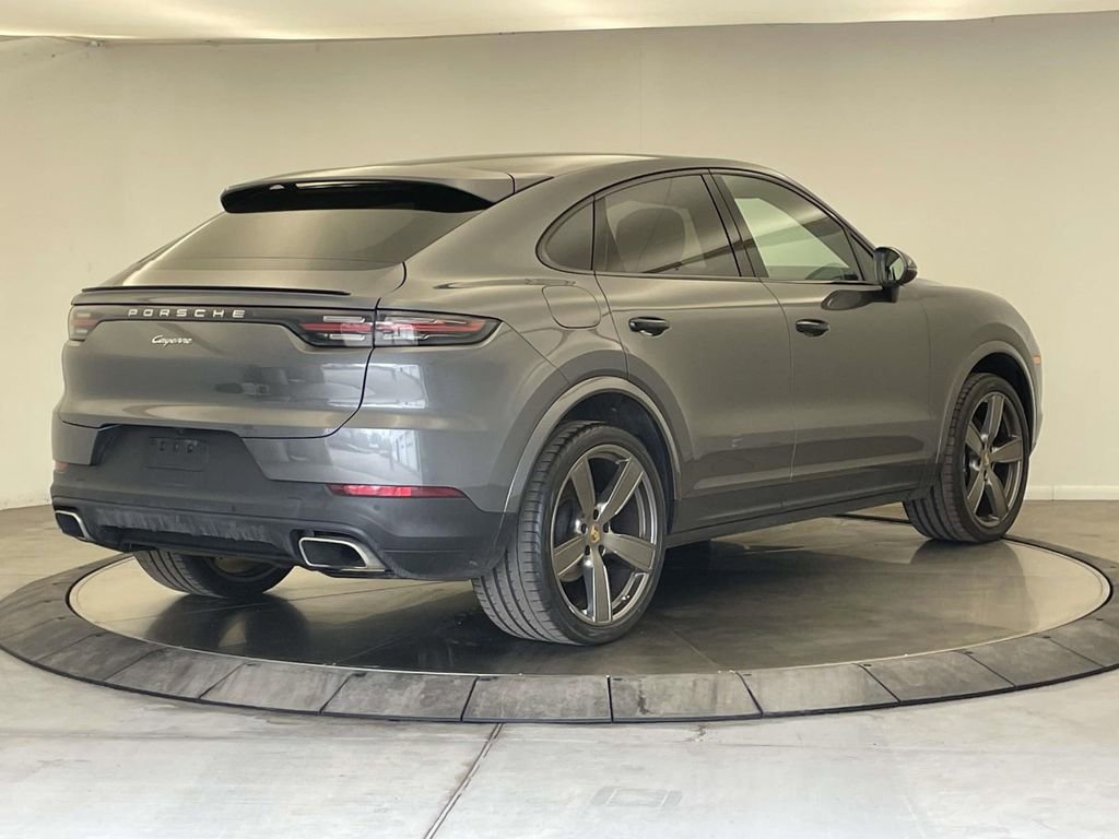 Used 2021 Porsche Cayenne Coupe AWD/4WD image 7
