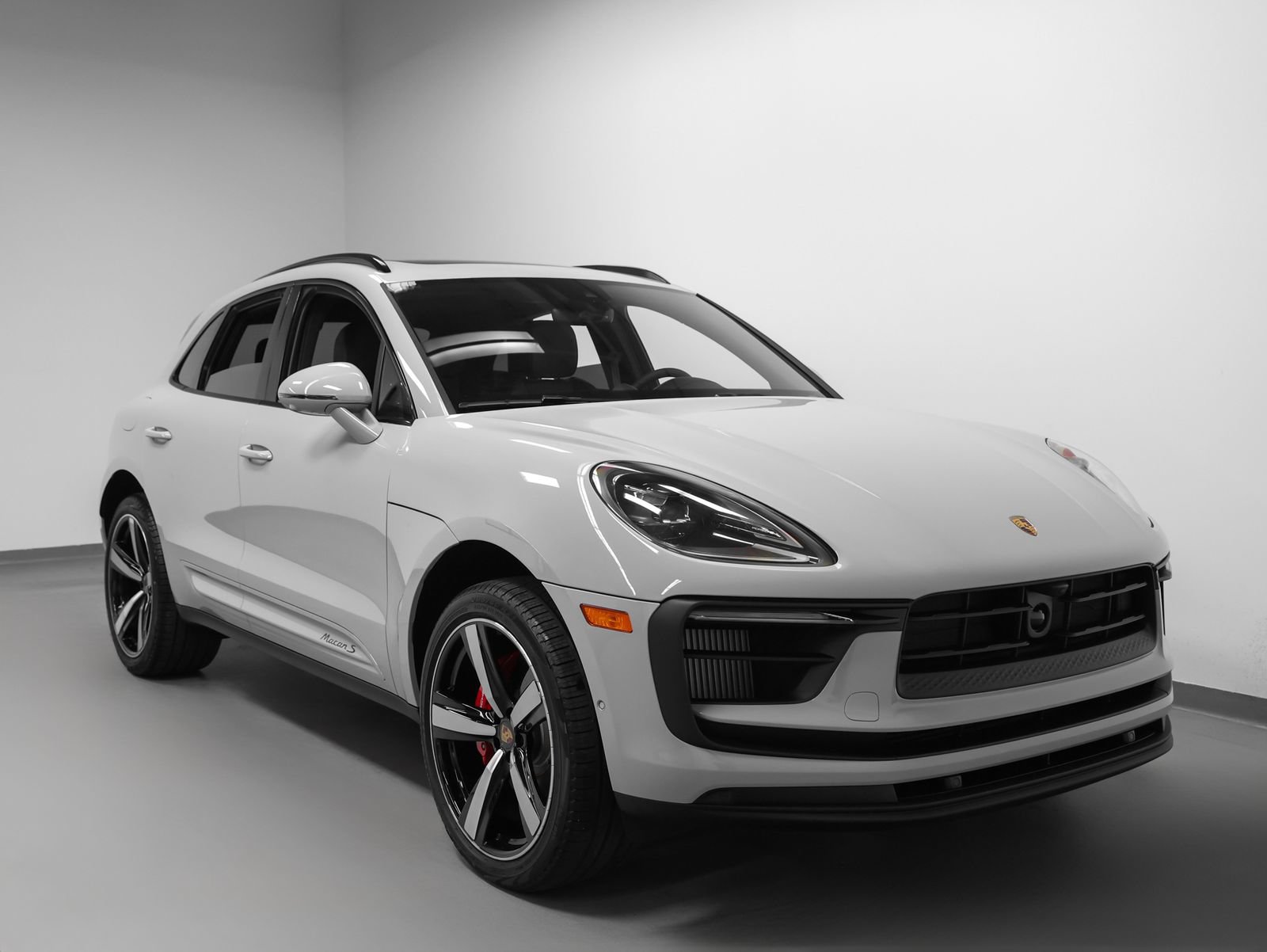 New 2026 Porsche Macan S AWD/4WD image 10