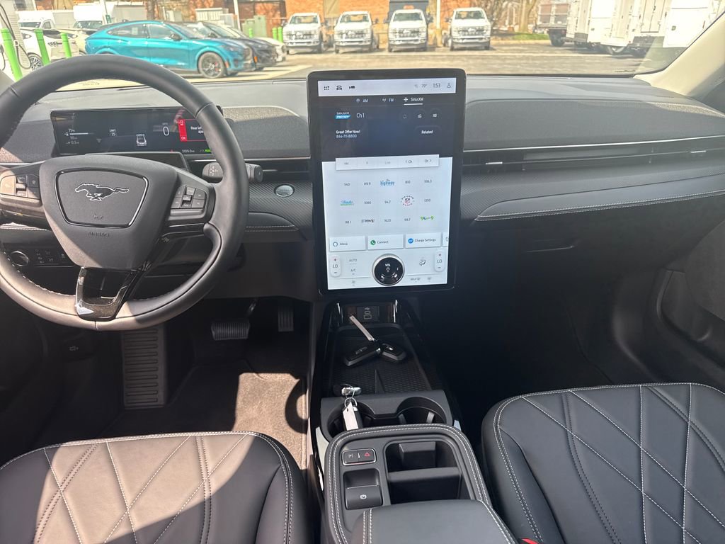 Used 2025 Ford Mustang Mach-E Select image 19