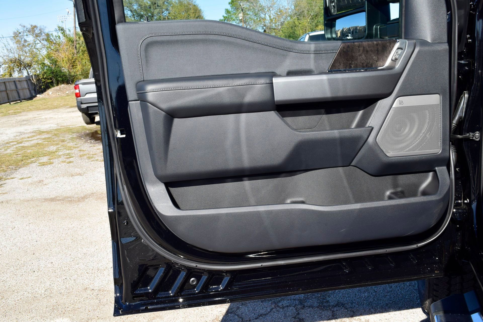 New 2026 Ford F250 Lariat w/ Chrome Package image 19