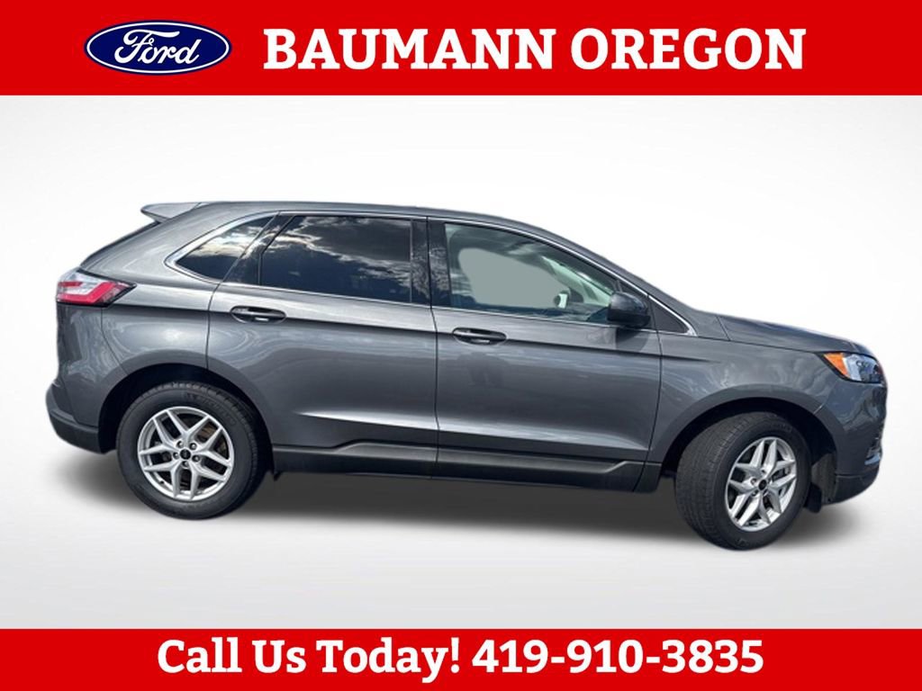 Used 2023 Ford Edge SEL w/ Convenience Package AWD/4WD image 2