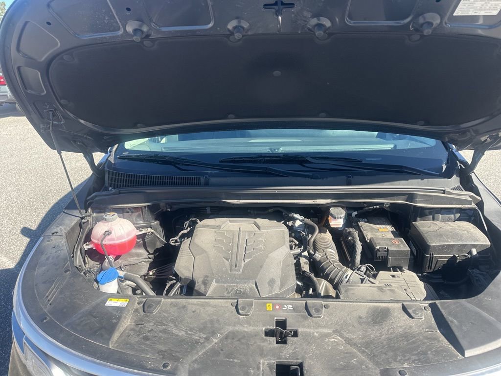 Used 2024 Kia Carnival LX image 12