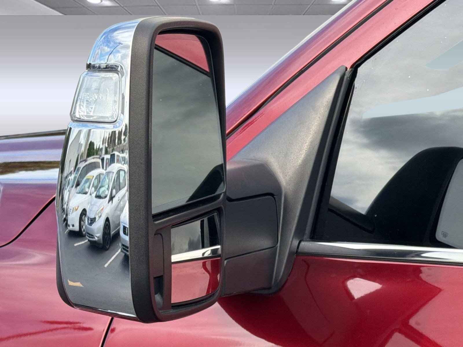 Used 2023 RAM 3500 Limited AWD/4WD image 13