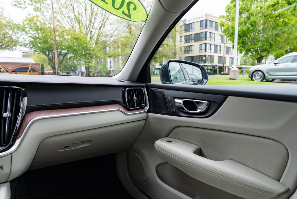 Used 2019 Volvo S60 T6 Inscription AWD/4WD image 11