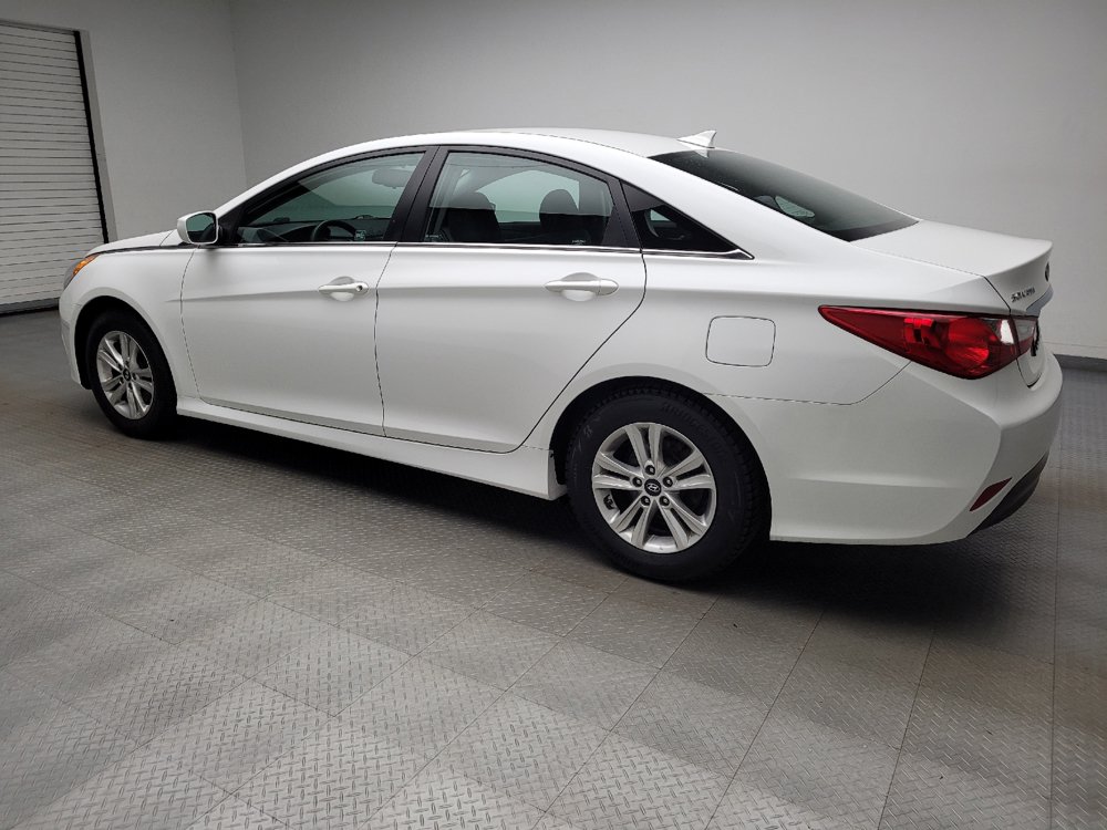 Used 2014 Hyundai Sonata GLS FWD image 3