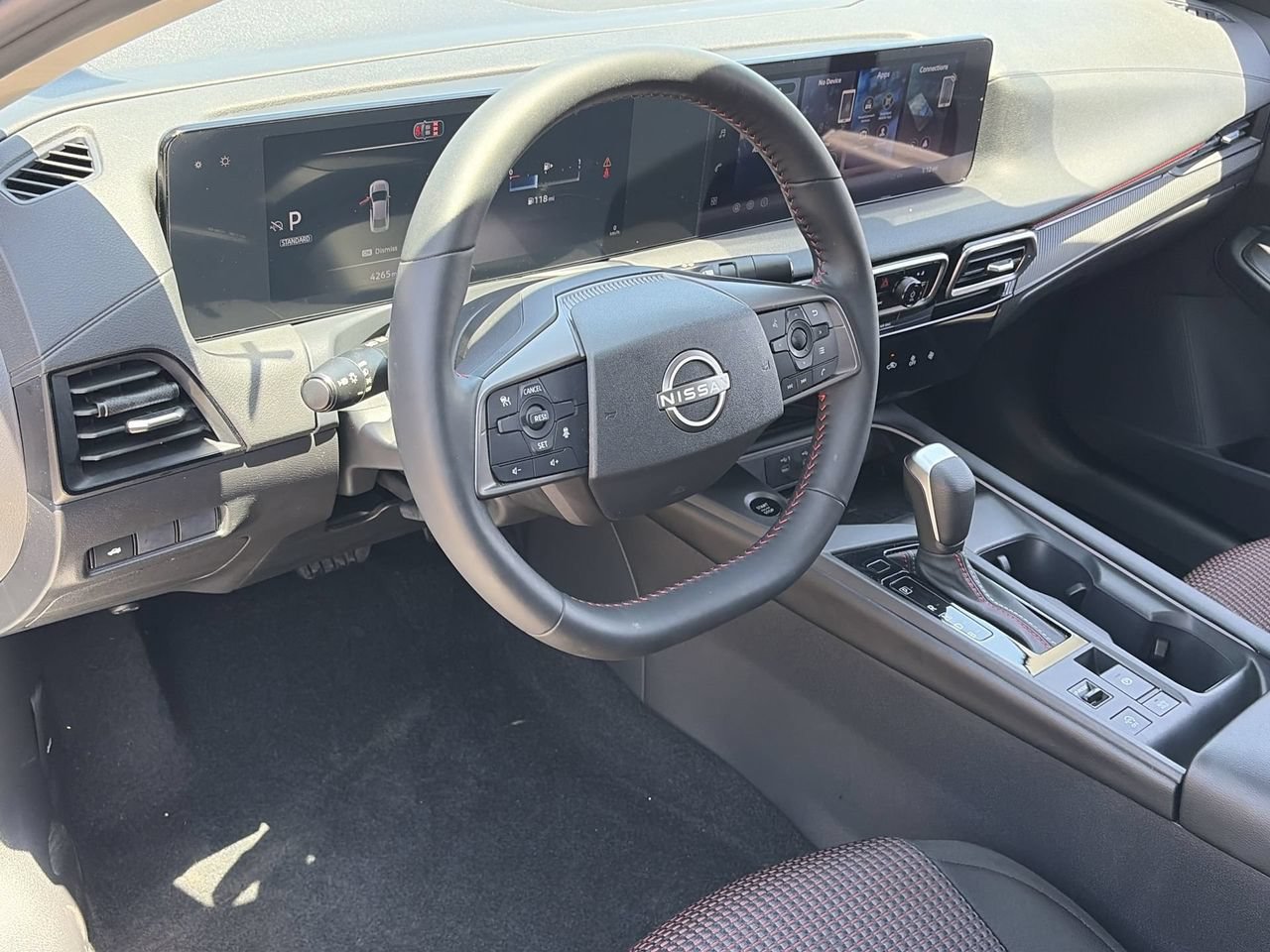 Used 2026 Nissan Sentra SR w/ Floor Mat Package FWD image 17