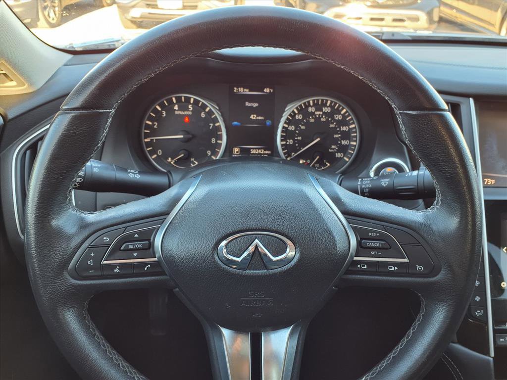 Used 2018 INFINITI Q50 Luxe w/ Cargo Package (L95) image 11