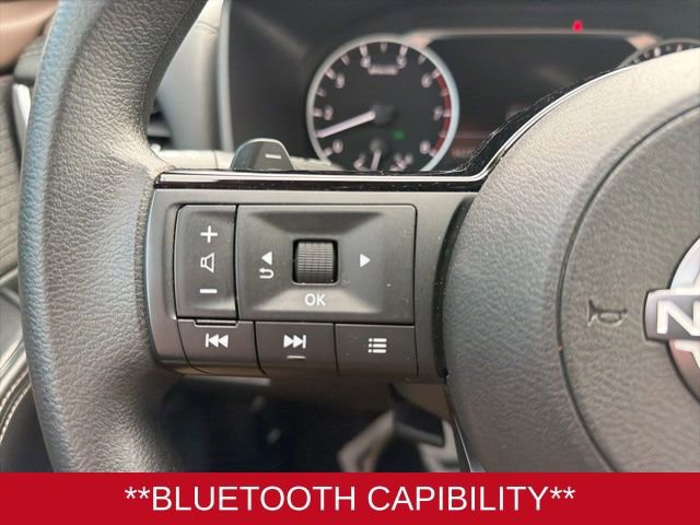 Used 2023 Nissan Rogue SV image 13