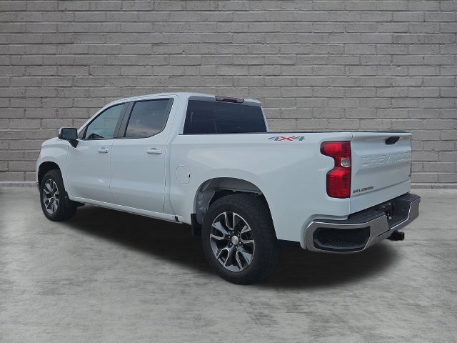 Used 2024 Chevrolet Silverado 1500 LT AWD/4WD image 3