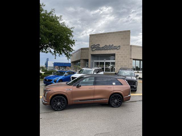 New 2027 Cadillac Vistiq Platinum AWD/4WD image 1