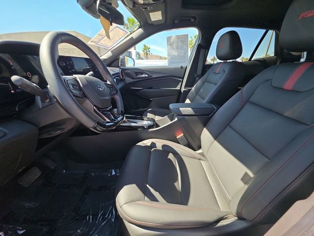 Used 2025 Chevrolet Trax RS w/ Sunroof Package image 19