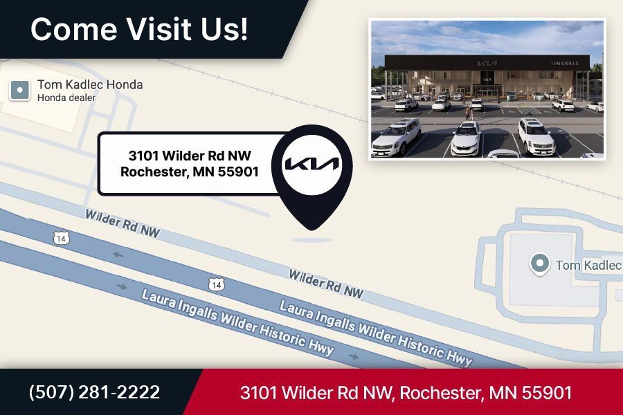 Used 2025 Chrysler Pacifica Limited image 30