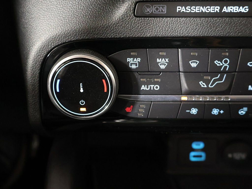 Used 2022 Ford Escape SEL w/ Technology Package image 43