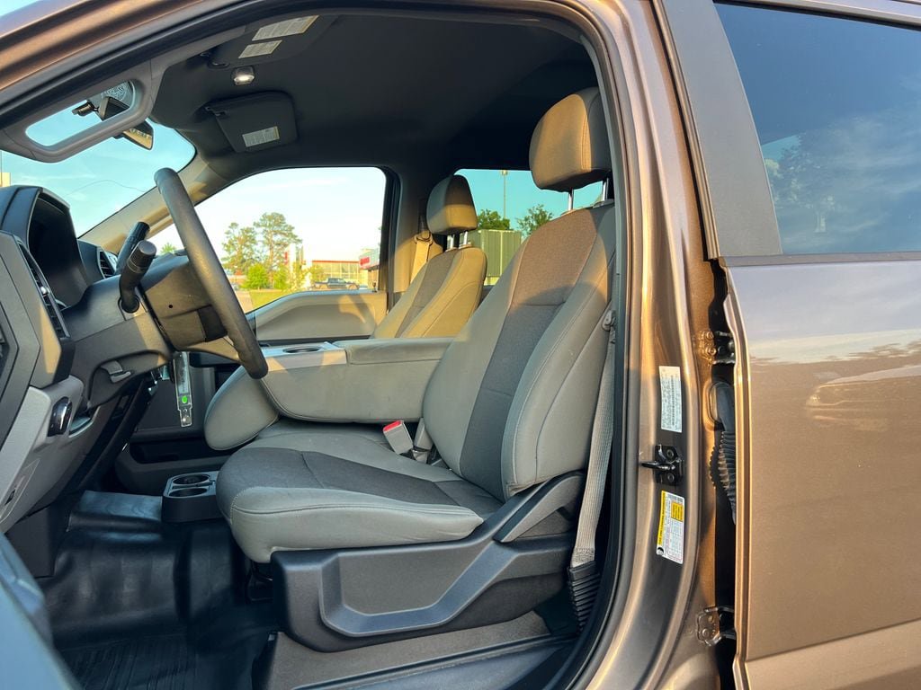 Used 2018 Ford F150 XL w/ Equipment Group 101A Mid RWD image 10