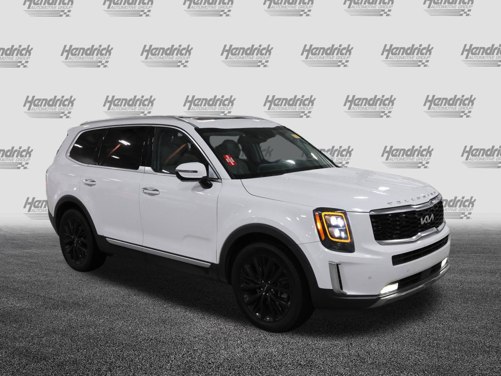 Used 2022 Kia Telluride SX image 2