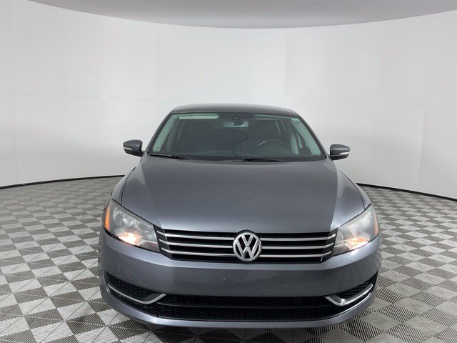 Used 2015 Volkswagen Passat 1.8T Sport FWD image 2
