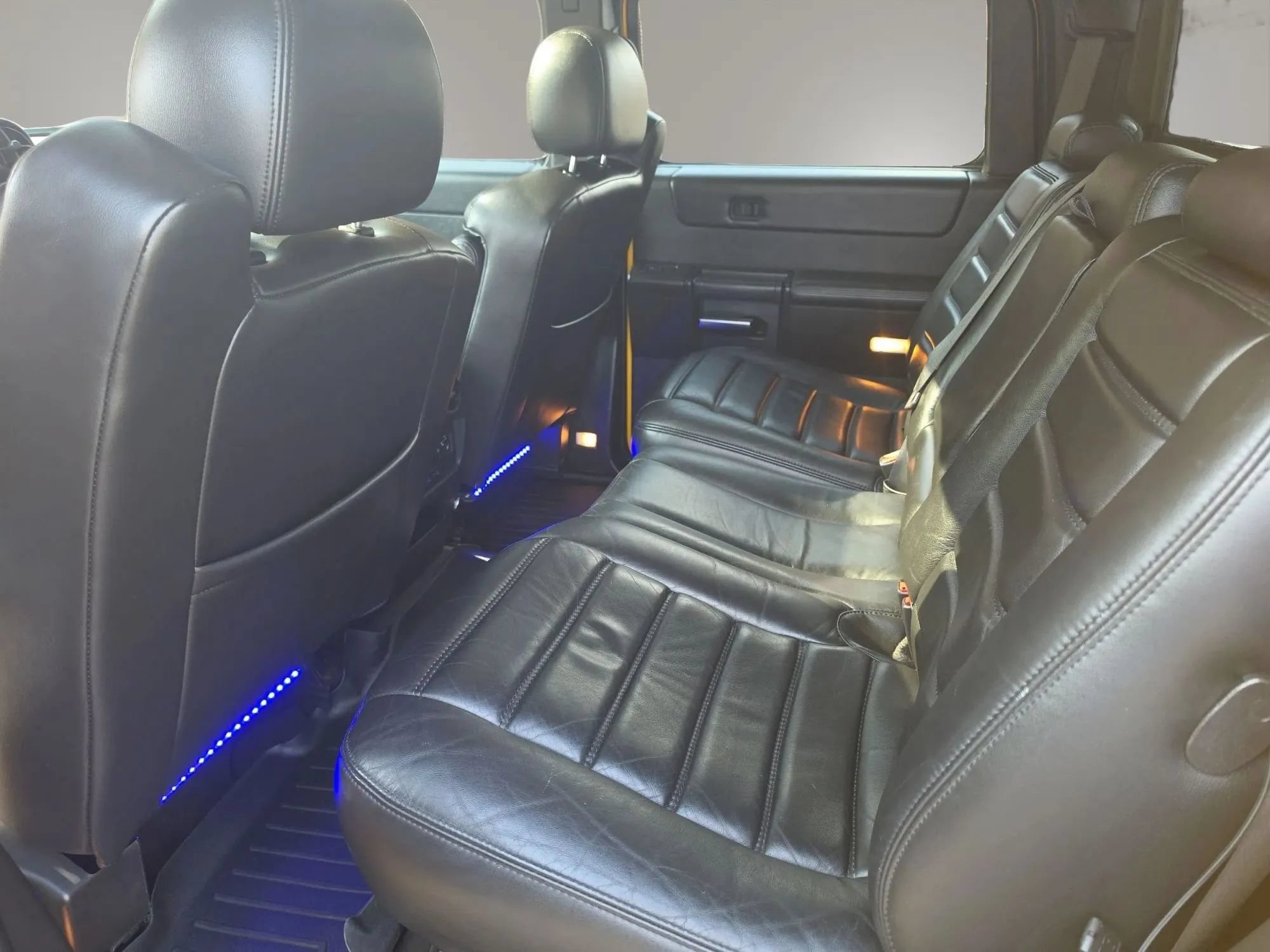 Used 2007 HUMMER H2 SUT AWD/4WD image 10