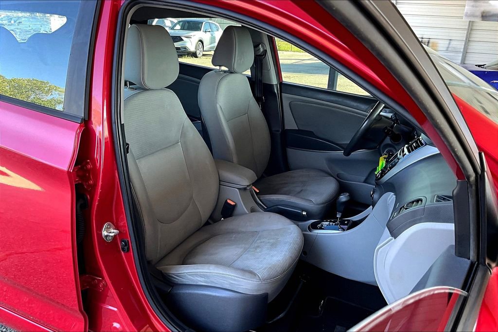 Used 2015 Hyundai Accent Sport image 8