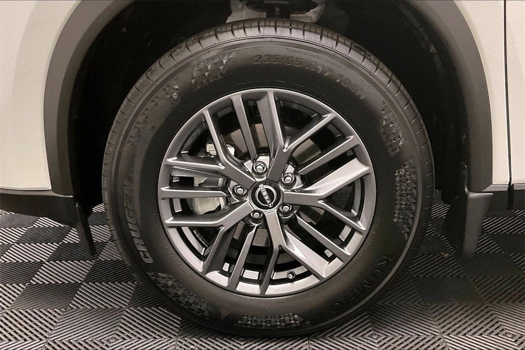 Certified 2025 Nissan Rogue S image 8