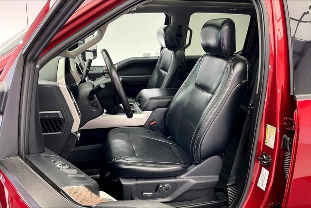 Used 2019 Ford F250 Lariat w/ Lariat Ultimate Package image 17