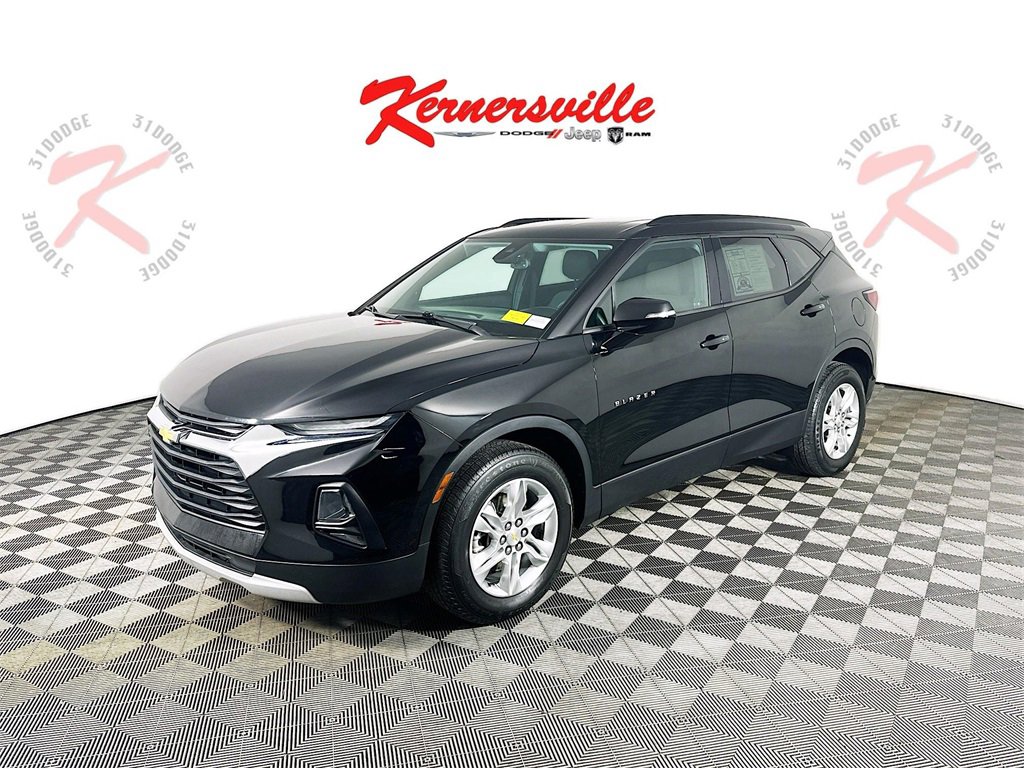 Used 2022 Chevrolet Blazer LT image 3
