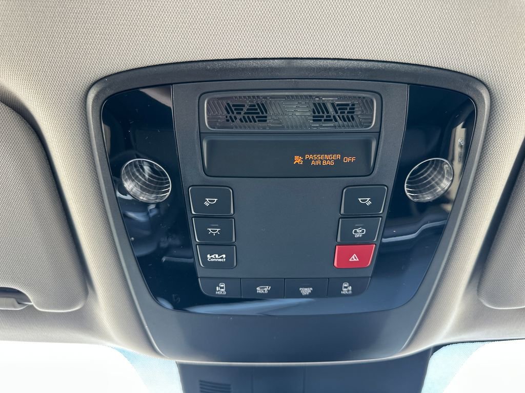 New 2026 Kia Carnival EX image 34