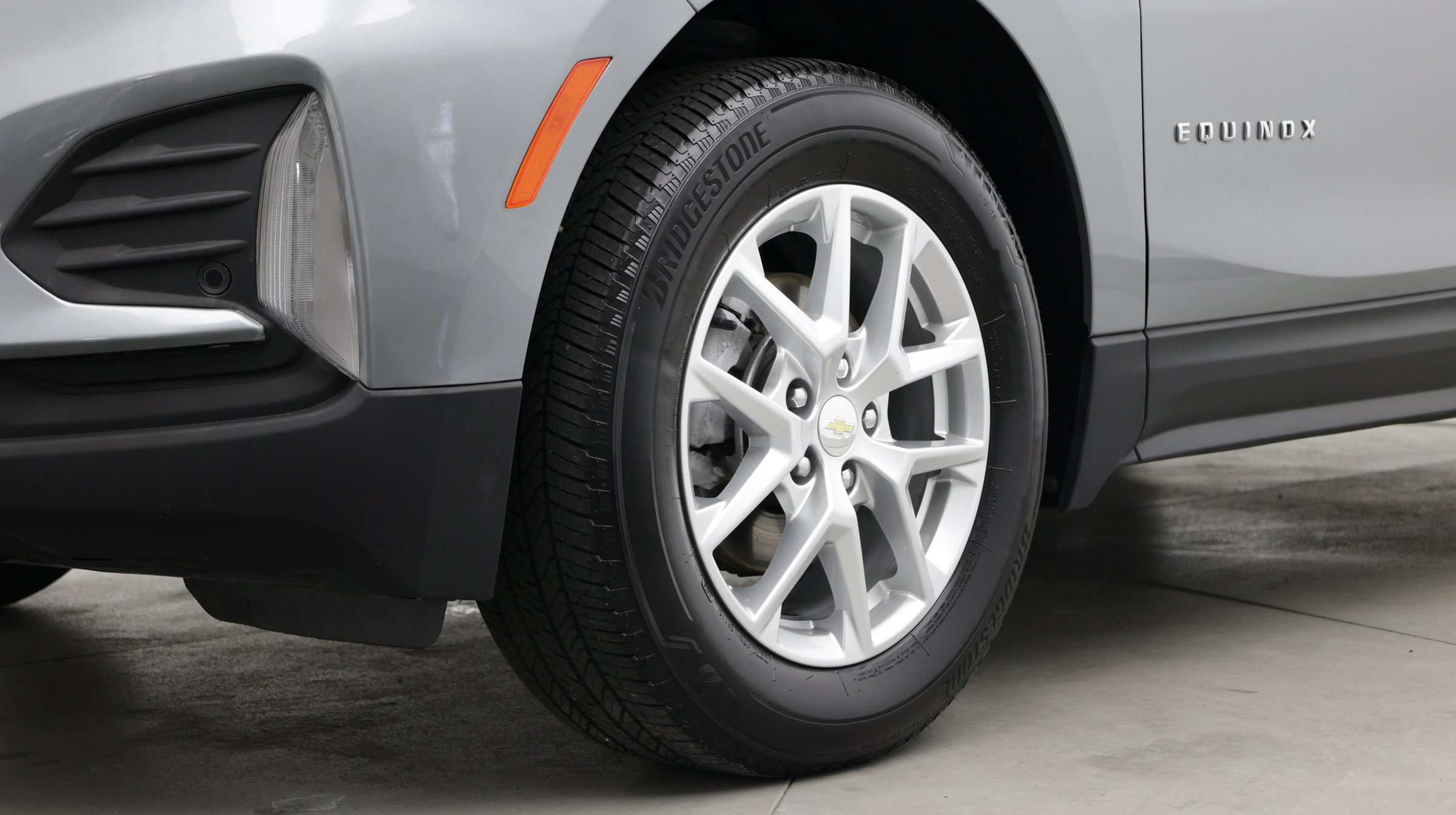 Used 2024 Chevrolet Equinox LT AWD/4WD image 8