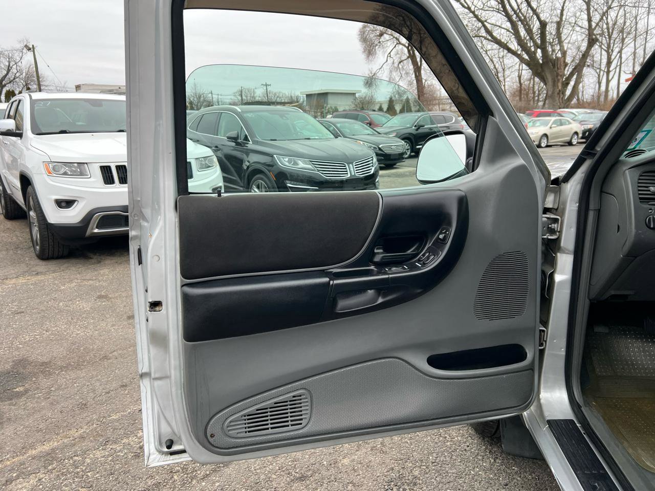 Used 2004 Ford Ranger 2WD SuperCab image 13