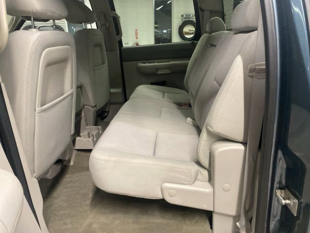 Used 2014 Chevrolet Silverado 2500 LT w/ Interior Plus Package image 27