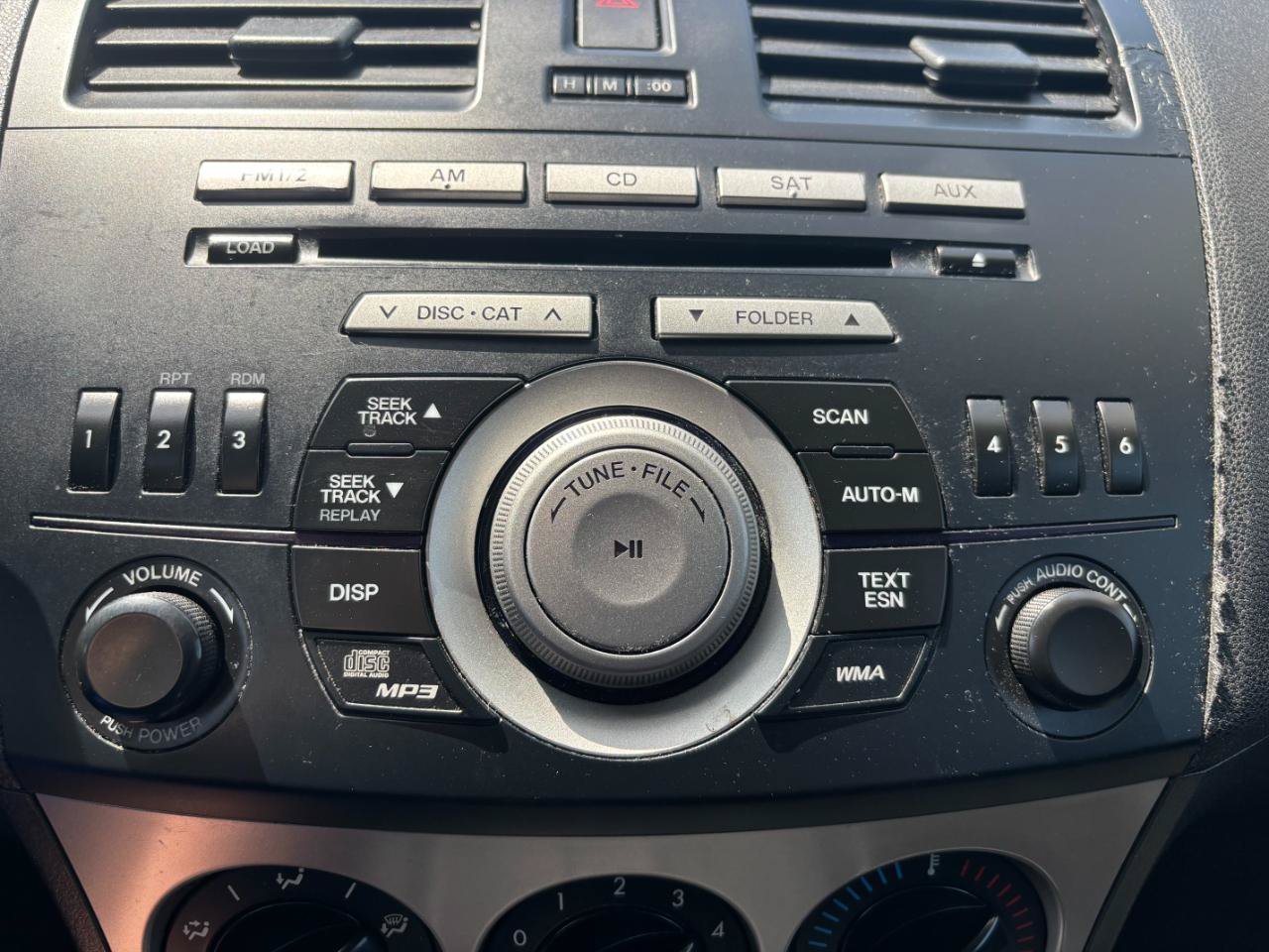 Used 2010 MAZDA MAZDA3 i Sport FWD image 14