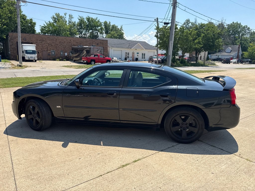 Used 2010 Dodge Charger Rallye RWD image 5