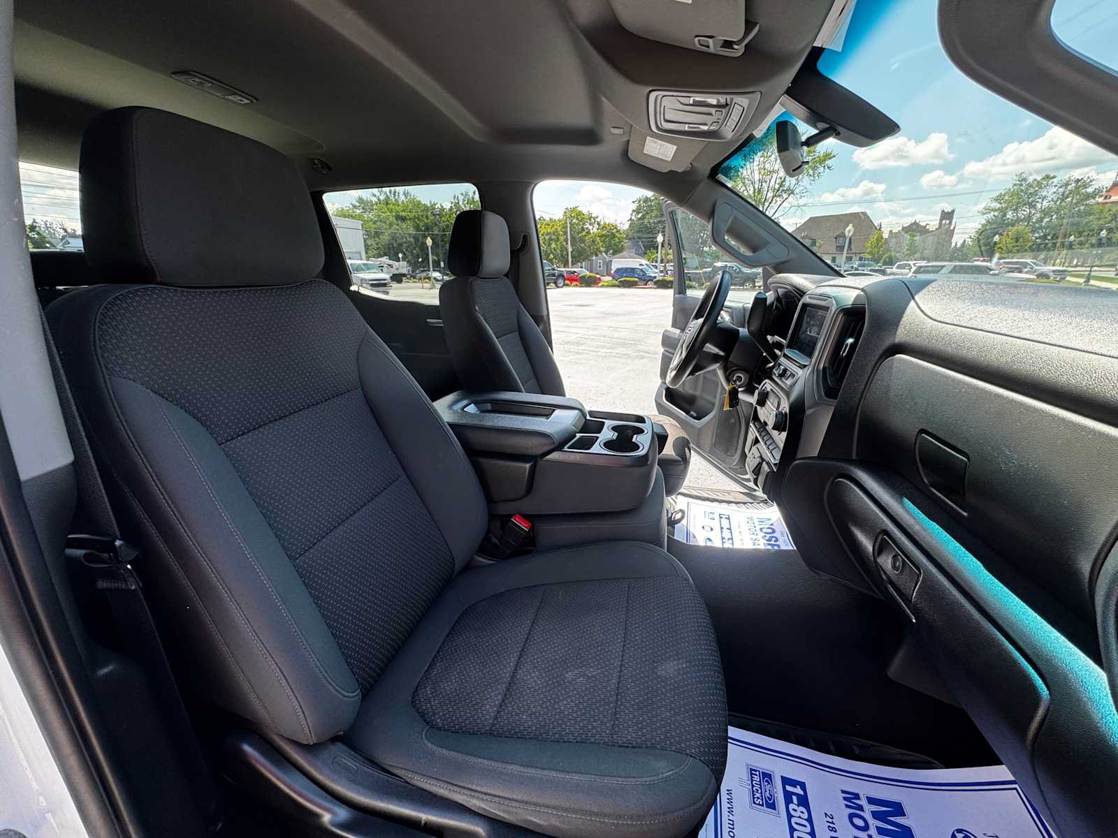 Used 2021 Chevrolet Silverado 1500 Custom AWD/4WD image 26