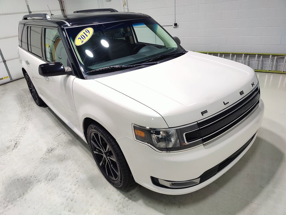 Used 2019 Ford Flex SEL w/ Equipment Group 202A AWD/4WD image 2