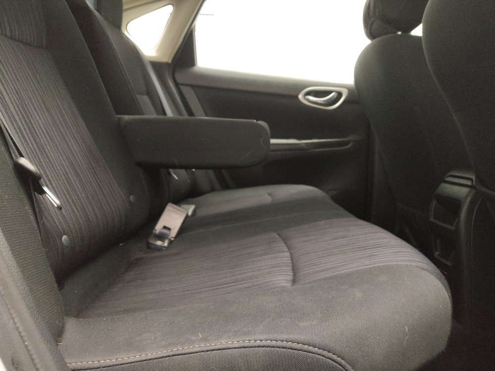 Used 2019 Nissan Sentra SV FWD image 19
