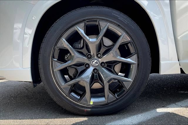New 2026 Lexus TX 500h AWD w/ Technology Package image 12