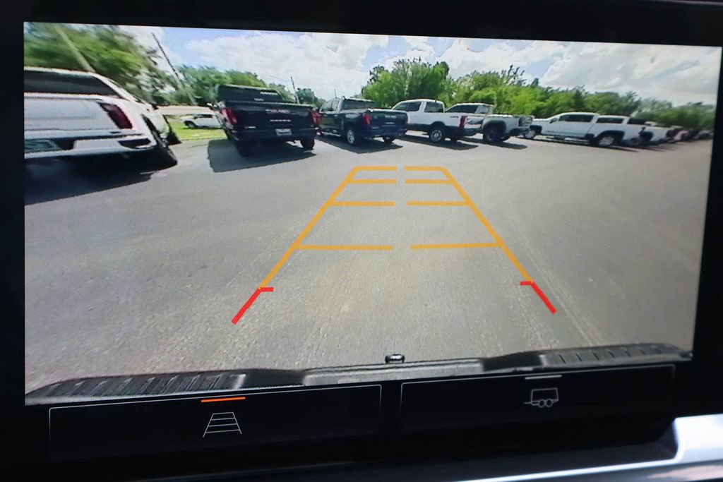 Certified 2022 GMC Sierra 1500 Elevation w/ LPO, Elevation Black Package image 17