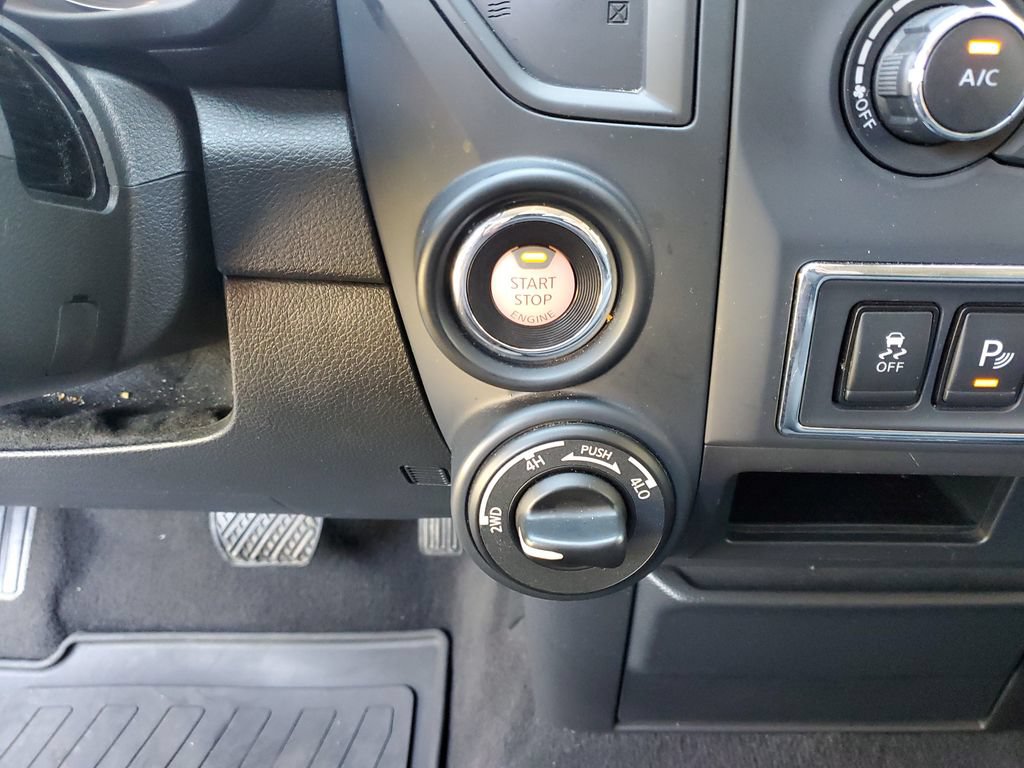 Certified 2024 Nissan Titan SV AWD/4WD image 26