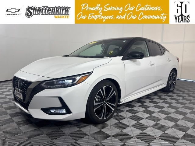 Used 2022 Nissan Sentra SR w/ SR Premium Package FWD image 1