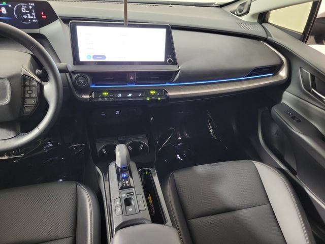 Used 2026 Toyota Prius Limited FWD image 17