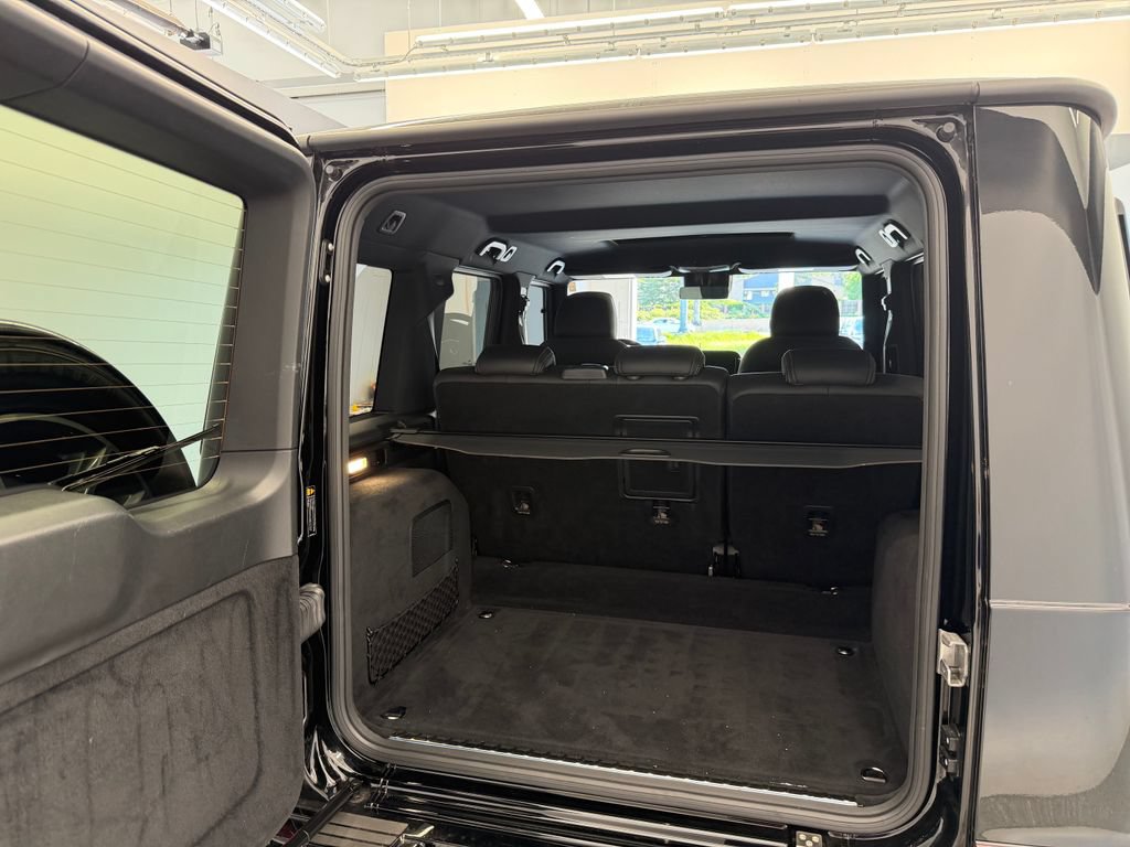 Used 2021 Mercedes-Benz G 550 image 12