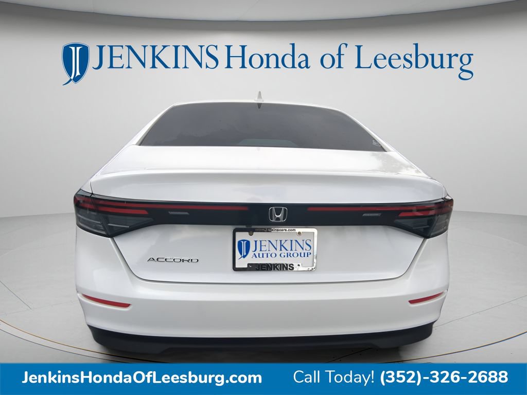 Certified 2025 Honda Accord LX image 5