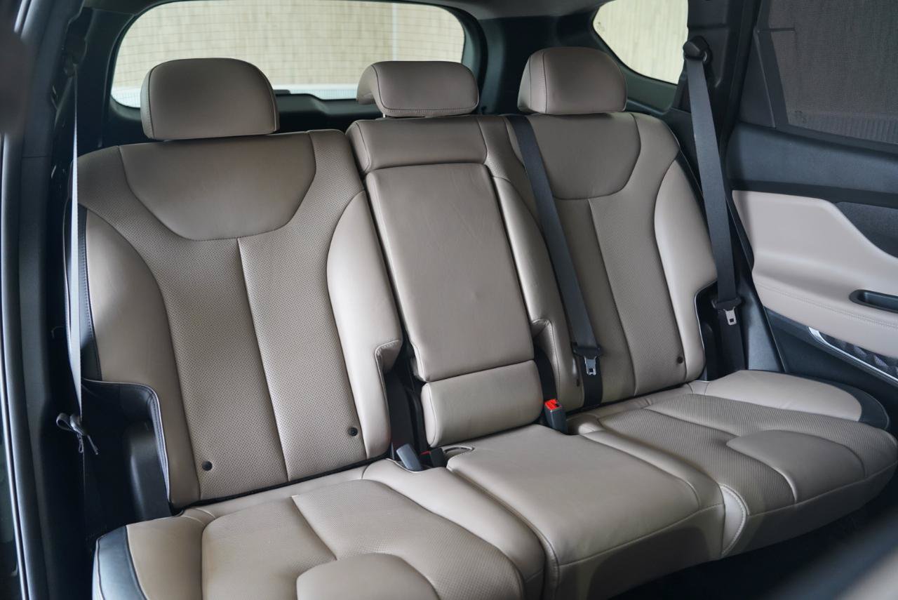 Used 2023 Hyundai Santa Fe Limited FWD image 36
