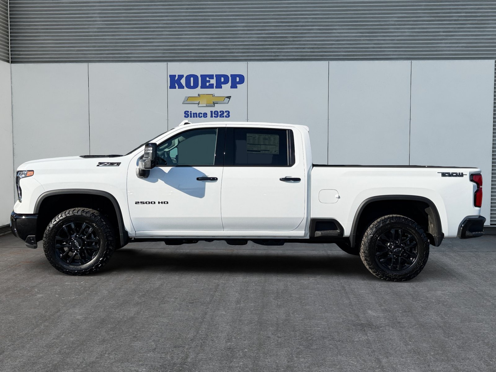 New 2026 Chevrolet Silverado 2500 LTZ w/ LTZ Plus Package AWD/4WD image 2