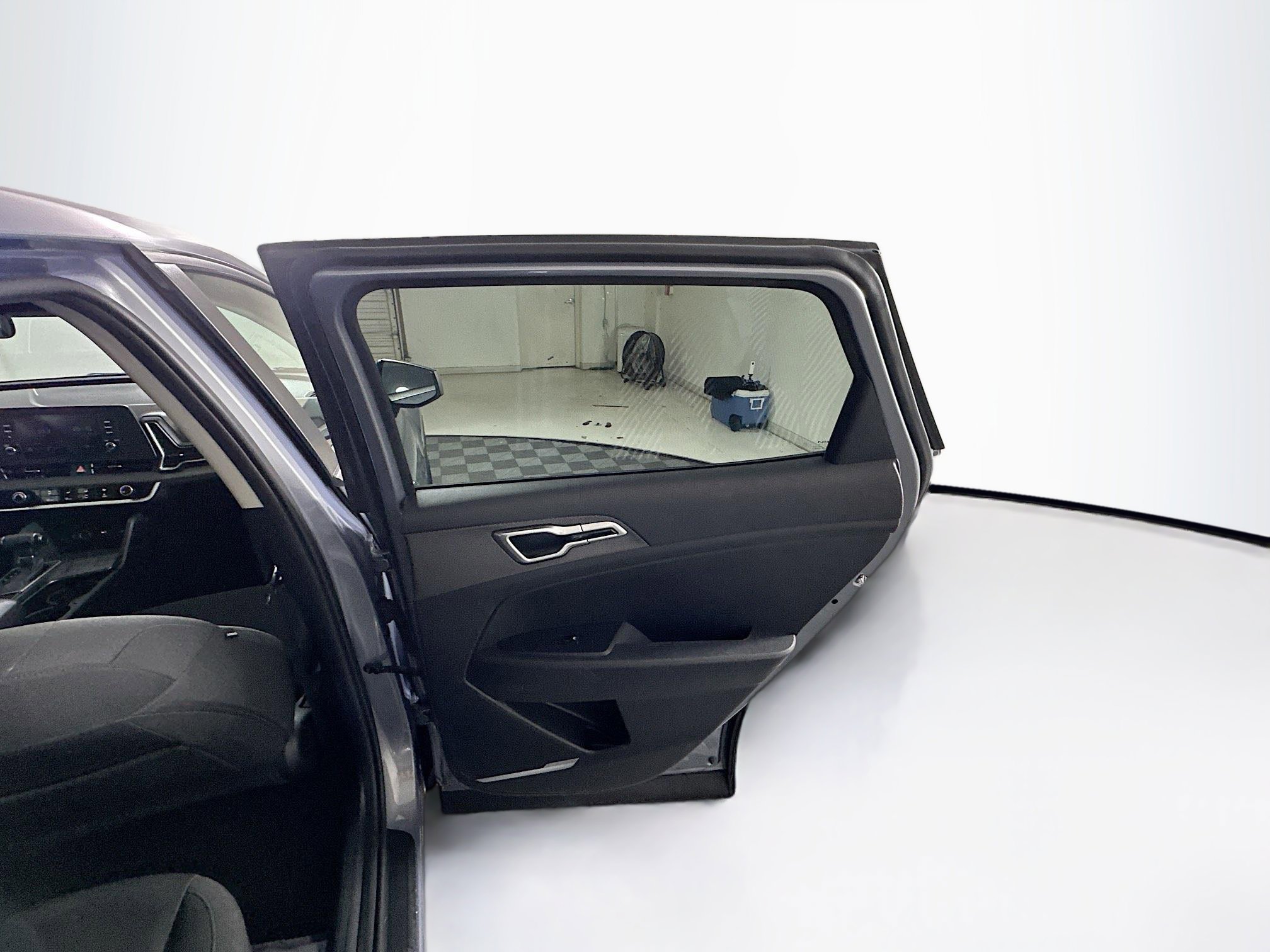 Used 2025 Kia Sportage LX image 29