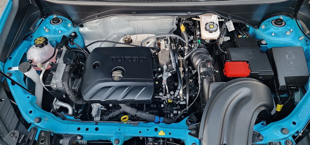 Used 2025 Buick Encore GX Sport Touring image 19