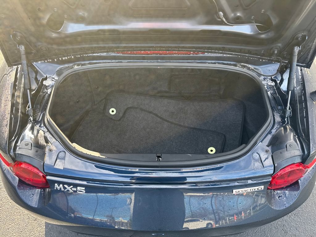 Used 2021 MAZDA MX-5 Miata Grand Touring image 21