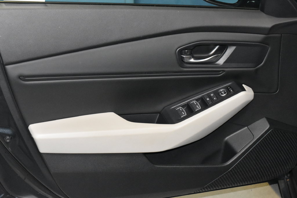 Used 2024 Honda Accord EX image 4