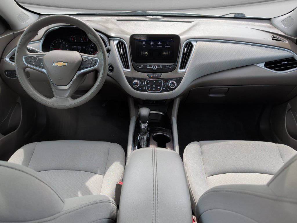 Used 2024 Chevrolet Malibu LT FWD image 18