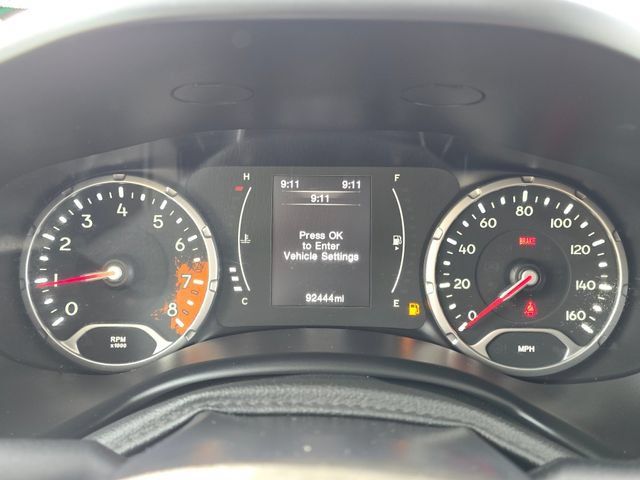 Used 2016 Jeep Renegade 75th Anniversary AWD/4WD image 27