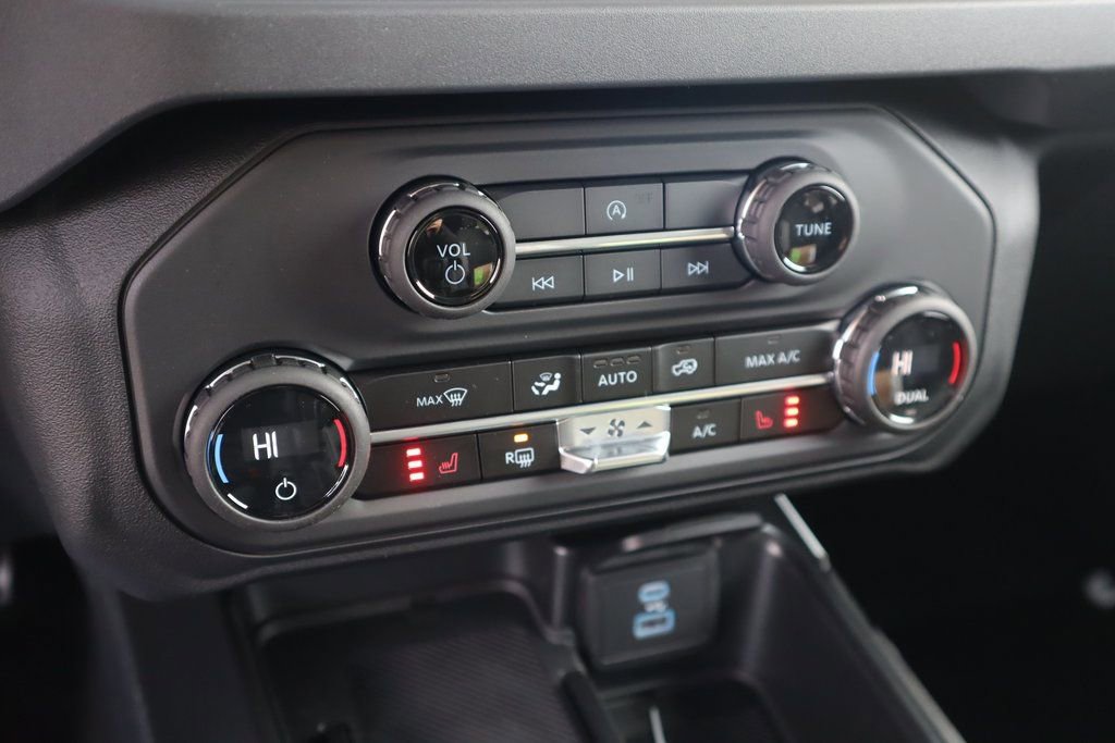 New 2025 Ford Bronco Big Bend image 9